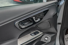 Mercedes-Benz CLE 200 AMG Line/Carbon/Memory/Панорама/MBUX/Подгрев/Камер, снимка 8