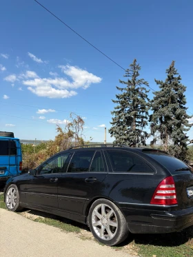Обява за продажба на Mercedes-Benz C 320 7-g tronik, Harman kardon!!! ~8 400 лв. - изображение 4