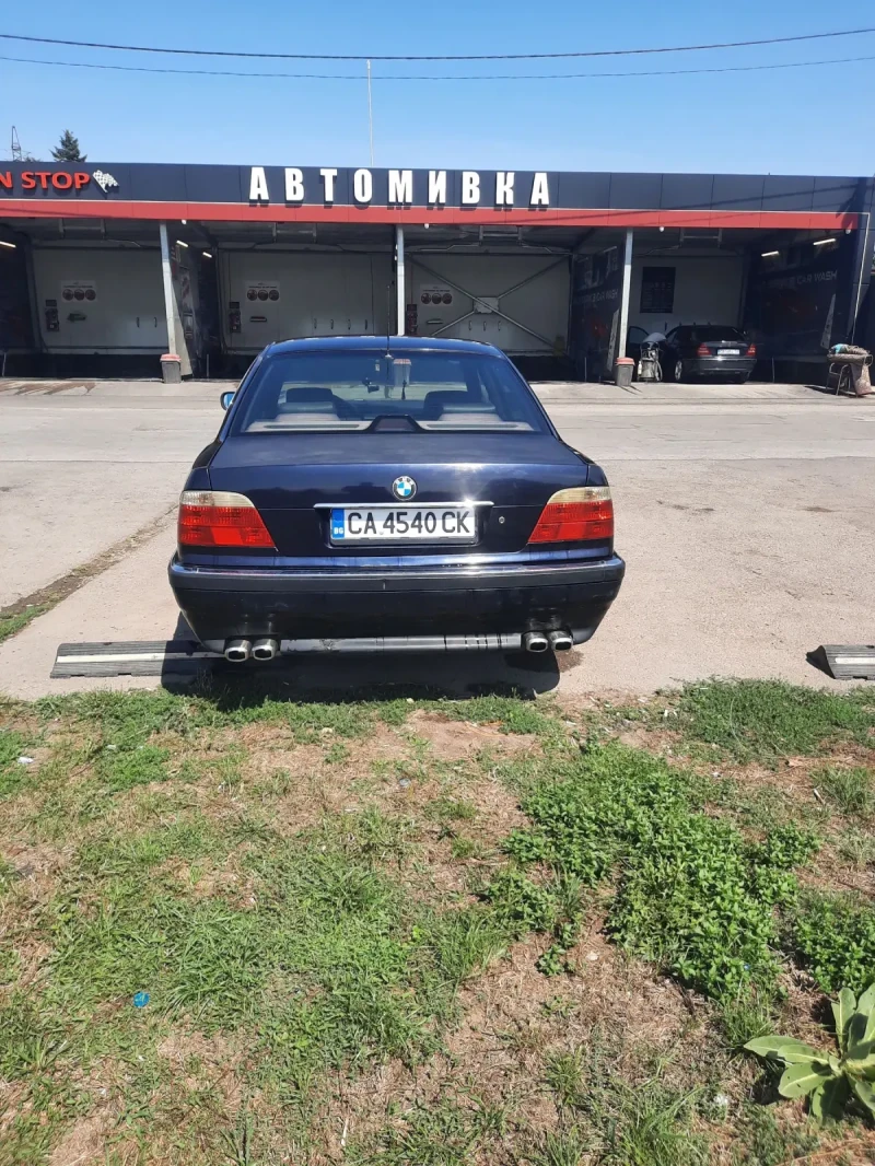 BMW 730 3.0  i, снимка 7 - Автомобили и джипове - 47160990