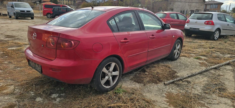 Mazda 3 1.6i 105кс, снимка 4 - Автомобили и джипове - 48068052