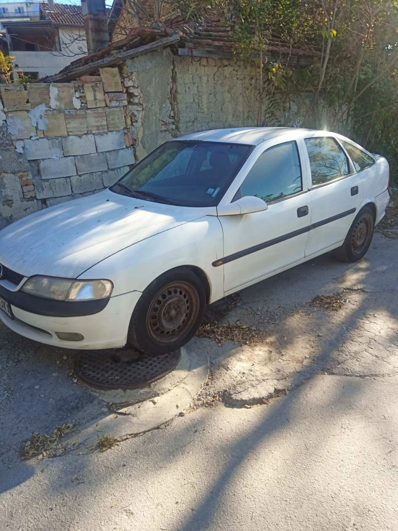 Opel Vectra B, снимка 1 - Автомобили и джипове - 48116601