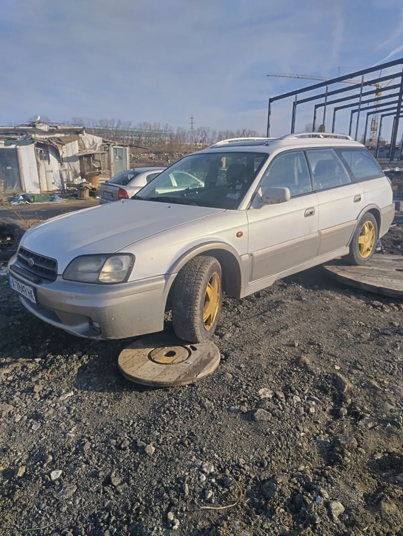 Subaru Outback, снимка 1 - Автомобили и джипове - 48394057