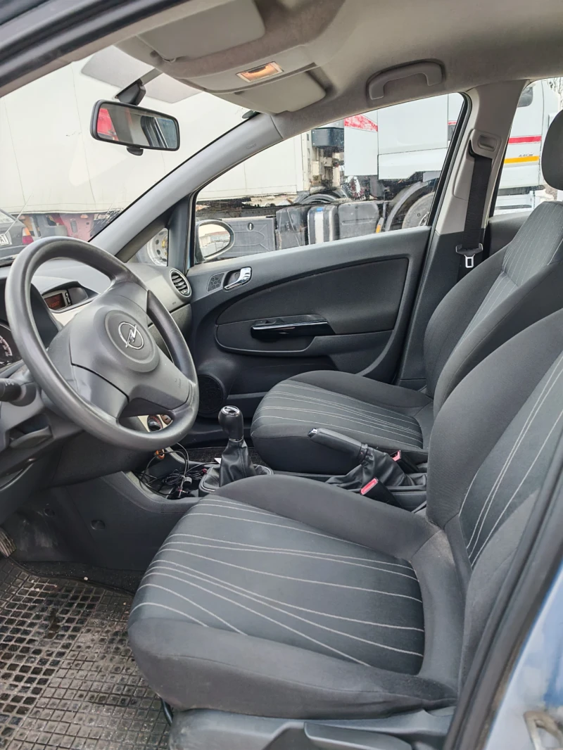 Opel Corsa, снимка 8 - Автомобили и джипове - 49489605