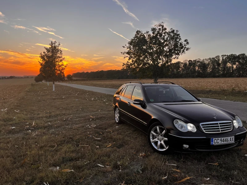 Mercedes-Benz C 320 7-g tronik, Harman kardon!!!, снимка 3 - Автомобили и джипове - 52856868