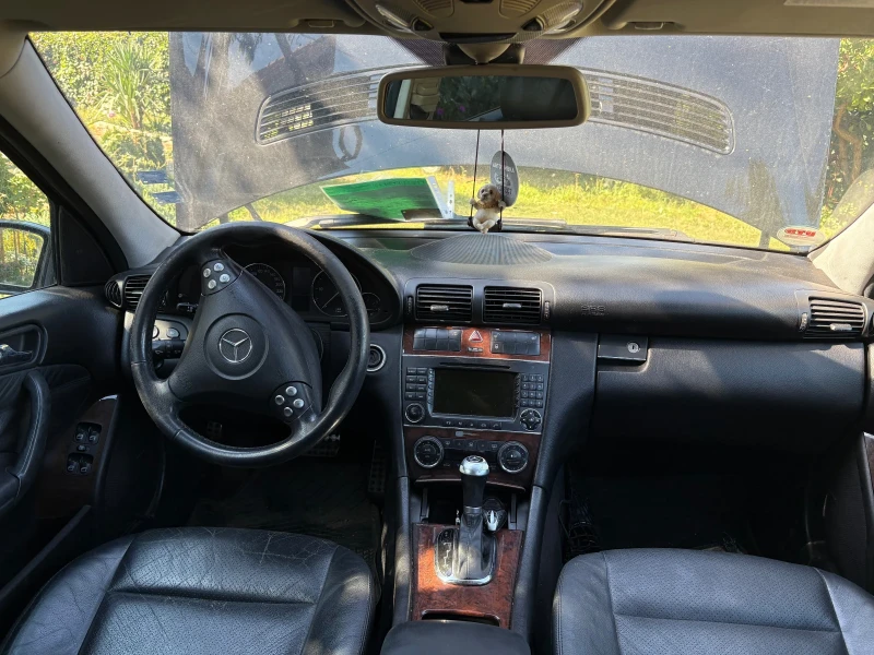 Mercedes-Benz C 320 7-g tronik, Harman kardon!!!, снимка 8 - Автомобили и джипове - 52856868