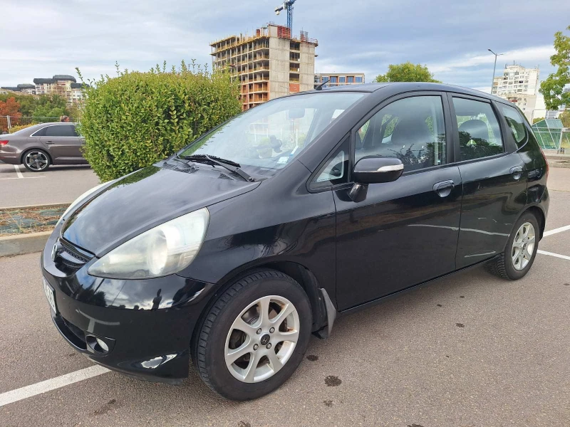 Honda Jazz 1.4i LPG, снимка 3 - Автомобили и джипове - 52383457