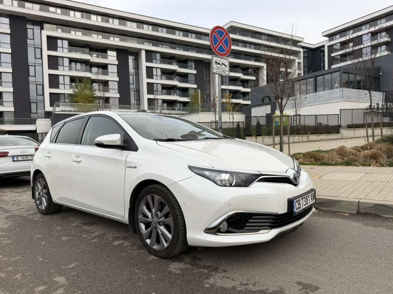 Toyota Auris 1.8 Hybrid
