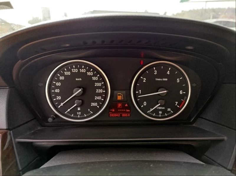 BMW 523 523i LCl* M pack, снимка 15 - Автомобили и джипове - 52504608