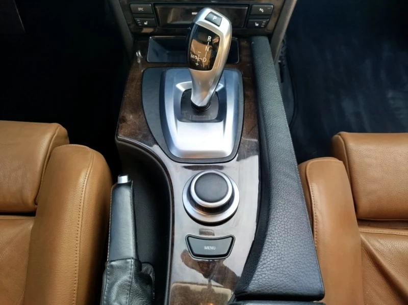 BMW 523 523i LCl* M pack, снимка 14 - Автомобили и джипове - 52504608