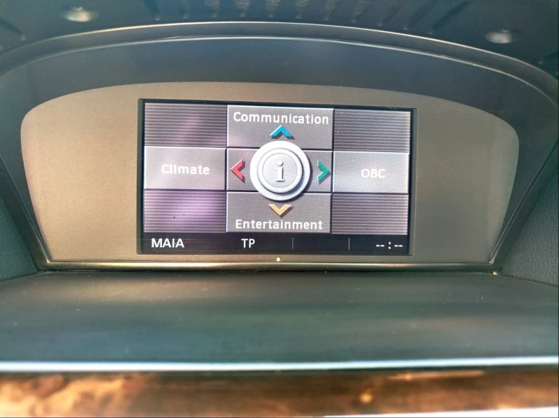 BMW 523 523i LCl* M pack, снимка 17 - Автомобили и джипове - 52504608