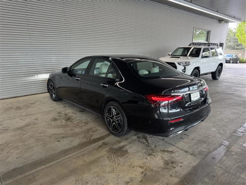 Mercedes-Benz E 350 4Matic* АвтоКредит* (ЦЕНА ДО БГ), снимка 5 - Автомобили и джипове - 52584056