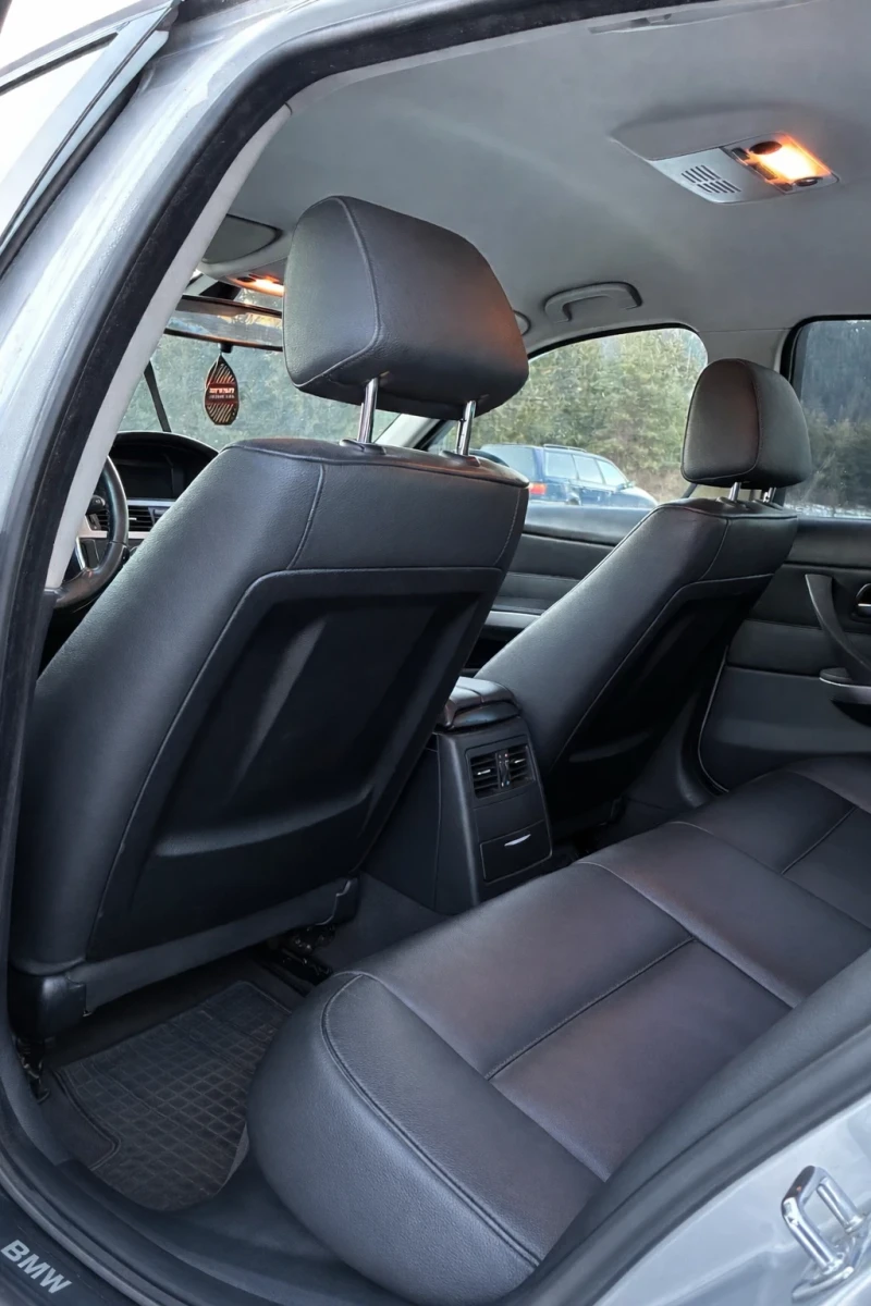 BMW 320, снимка 9 - Автомобили и джипове - 52937786