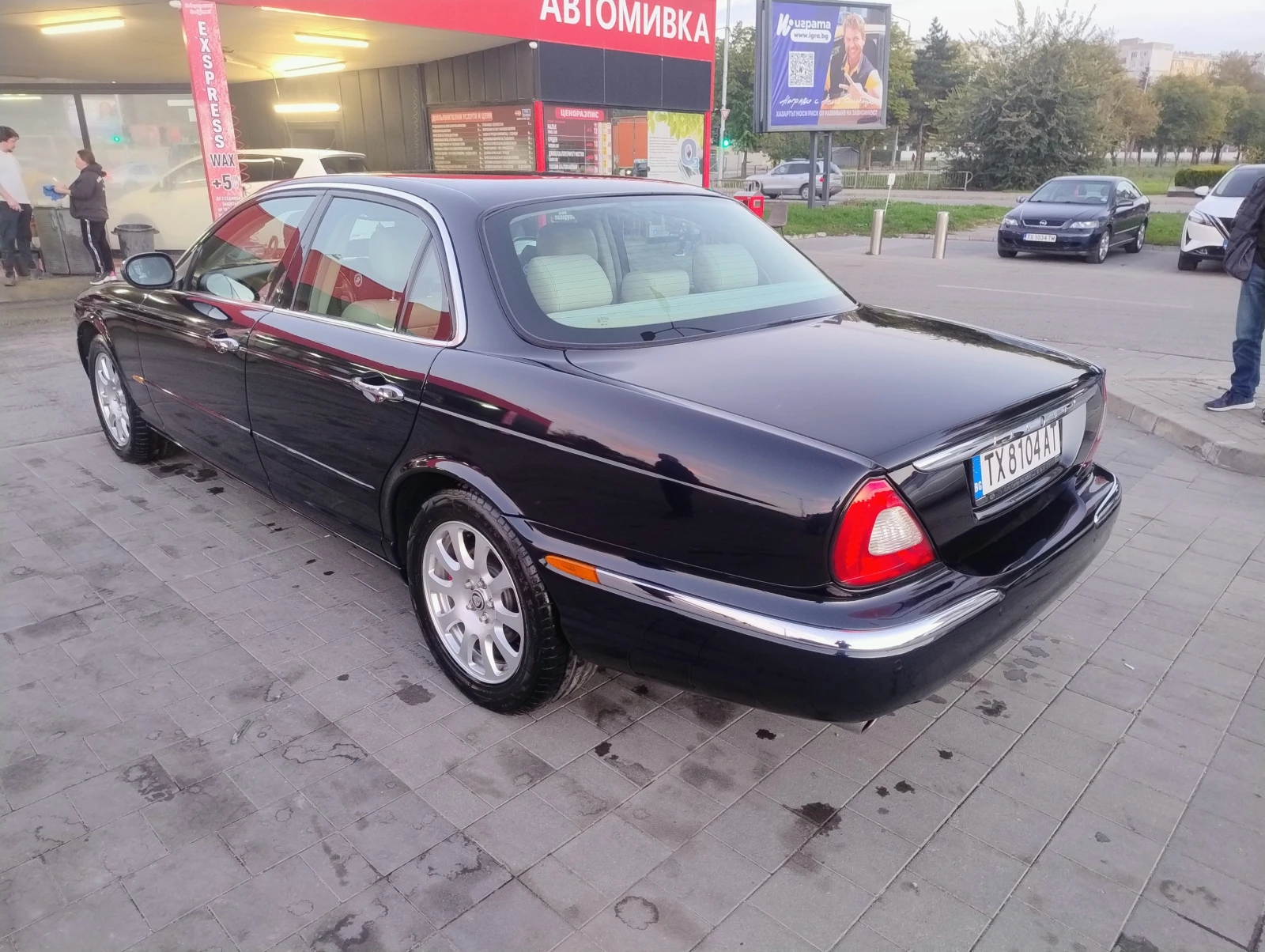 Jaguar Xj  - изображение 3