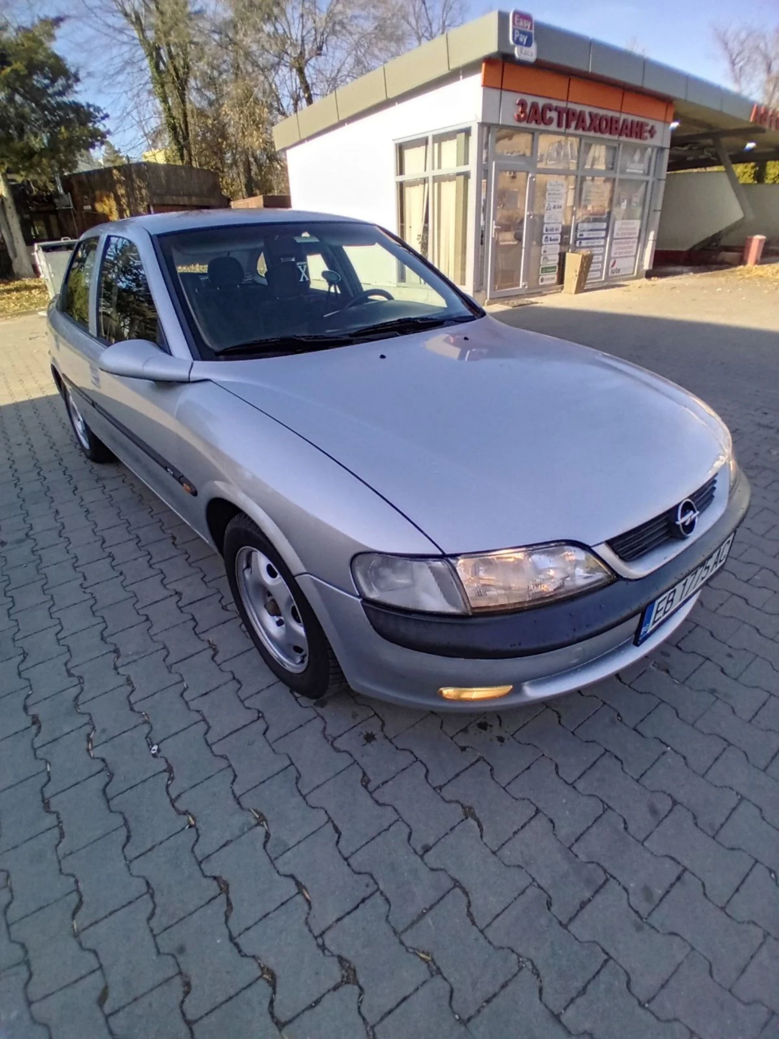 Opel Vectra 1.8i 16v ВНОС ОТ ИТАЛИЯ БЕЗ РЪЖДИ ПО ШАСИТО  - изображение 3