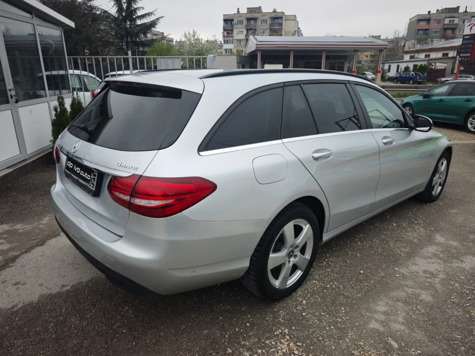 Mercedes-Benz C 250 D* 4MATIC* КОЖА* ОТЛИЧЕН* ТОП ЦЕНА - изображение 5