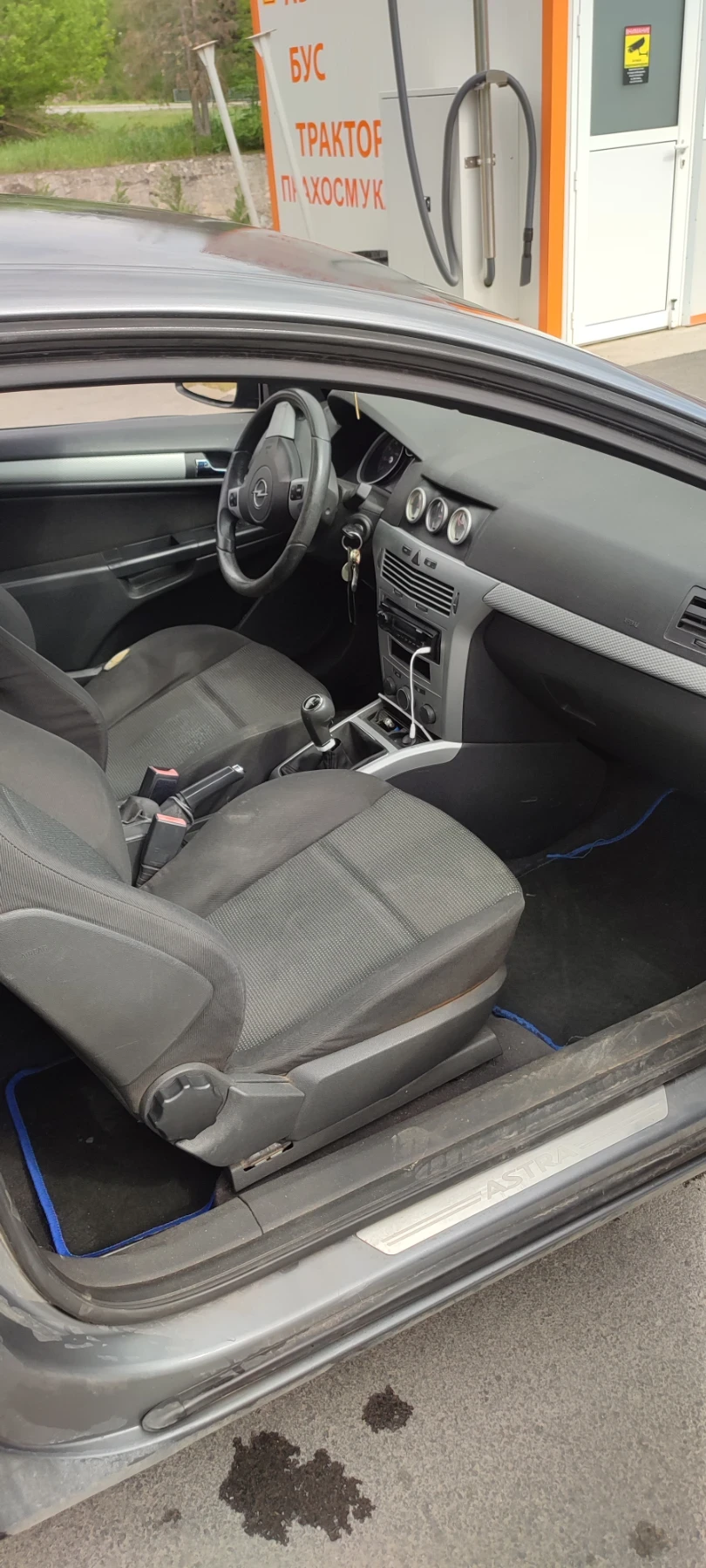 Opel Astra 1.8 GTC - изображение 10