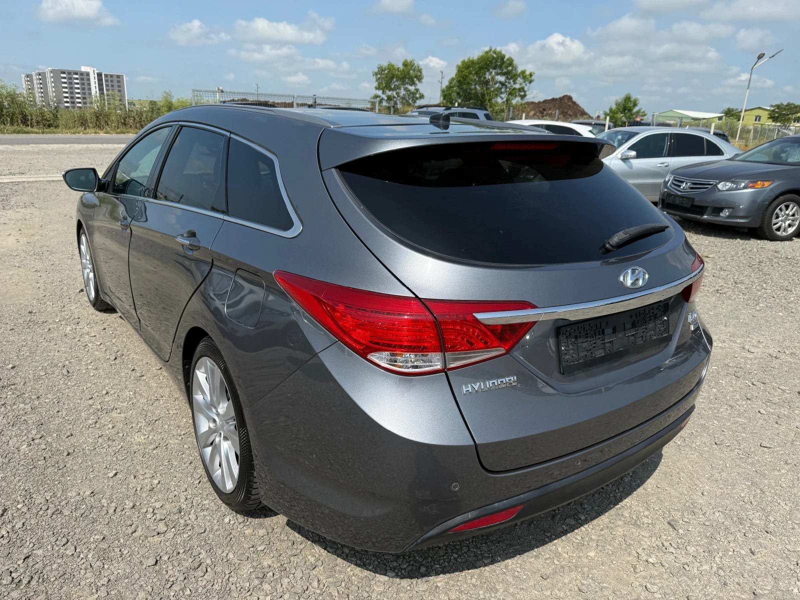 Hyundai I40 2.0i CH AUTOMAT NAVI - изображение 6