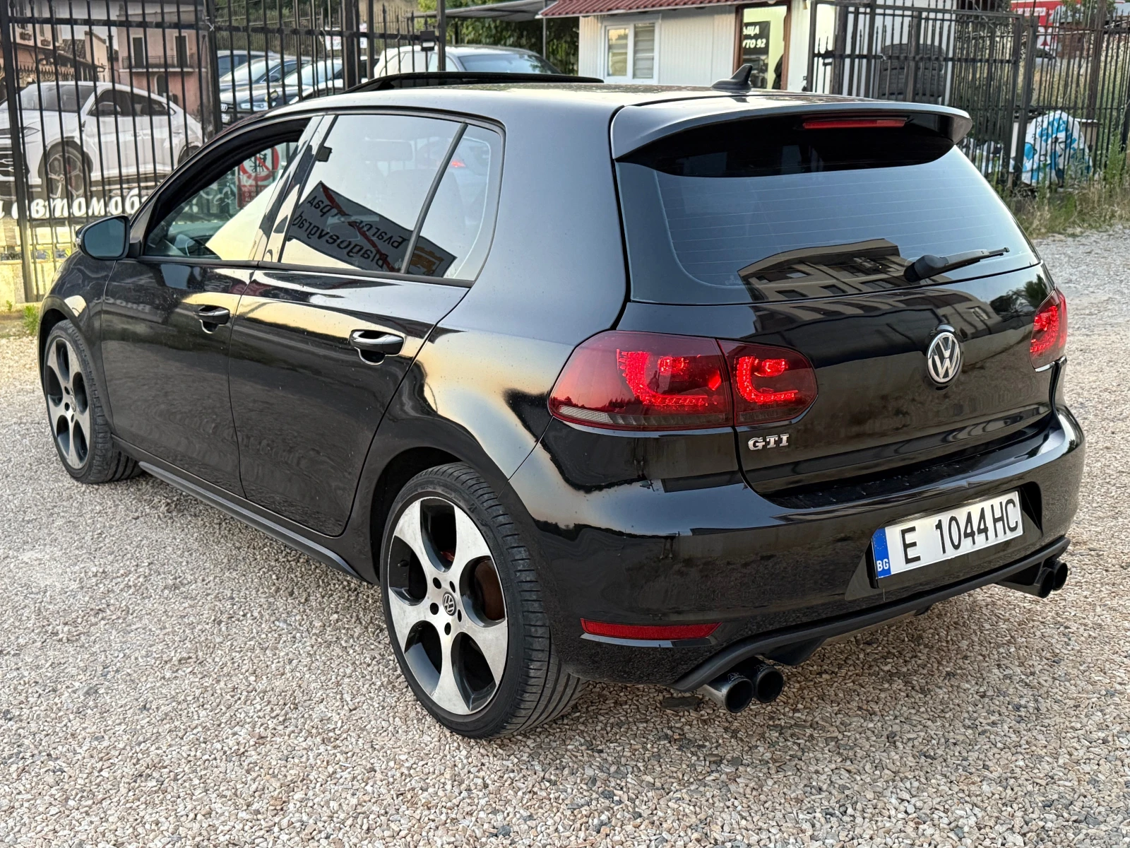VW Golf GTI - изображение 4
