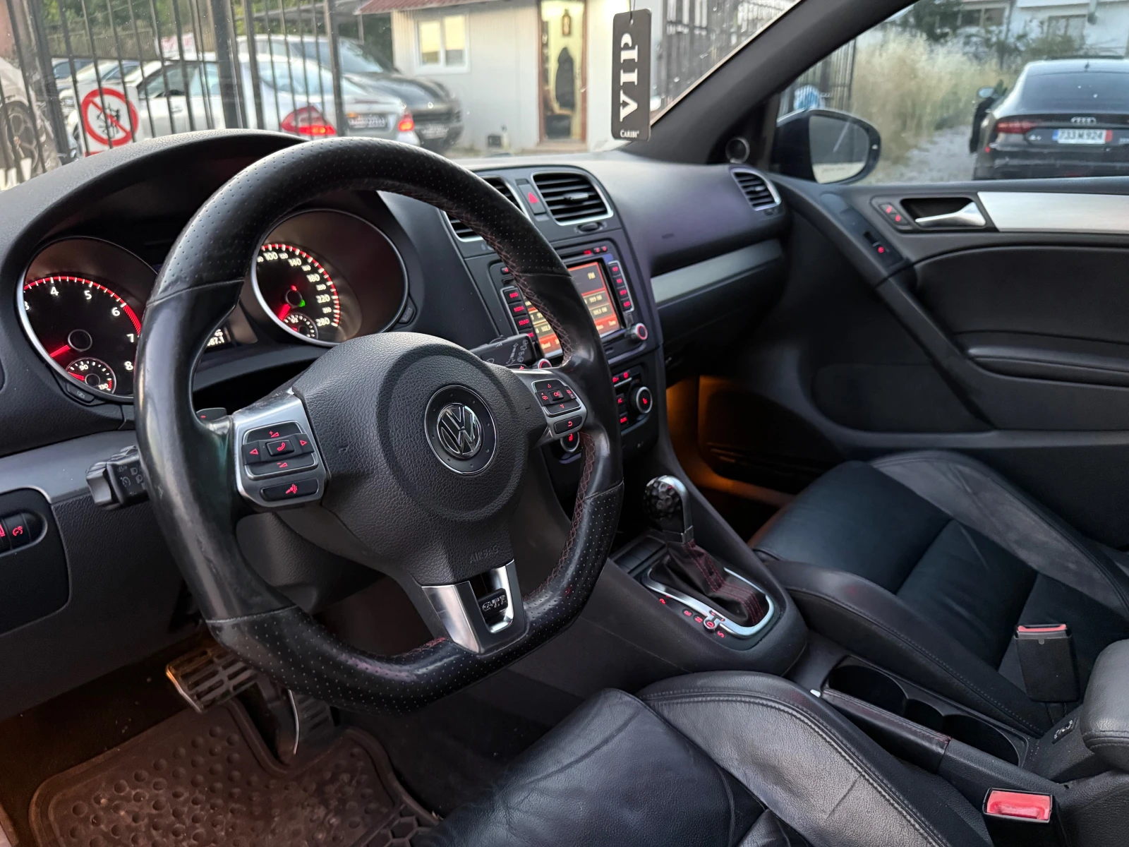 VW Golf GTI - изображение 8