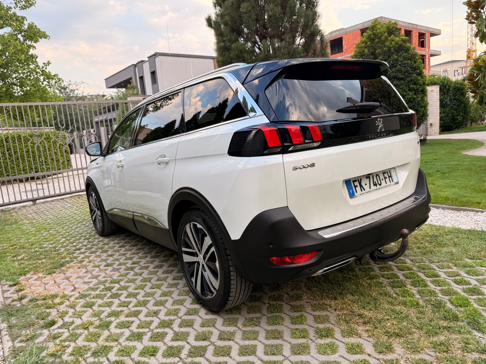 Peugeot 5008 2.0 Blue-HDI* GT LINE* PANORAMA - изображение 3