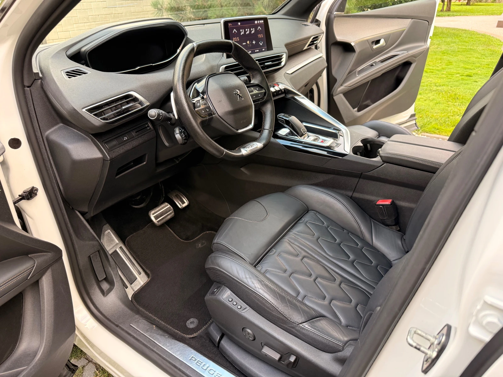 Peugeot 5008 2.0 Blue-HDI* GT LINE* PANORAMA - изображение 6