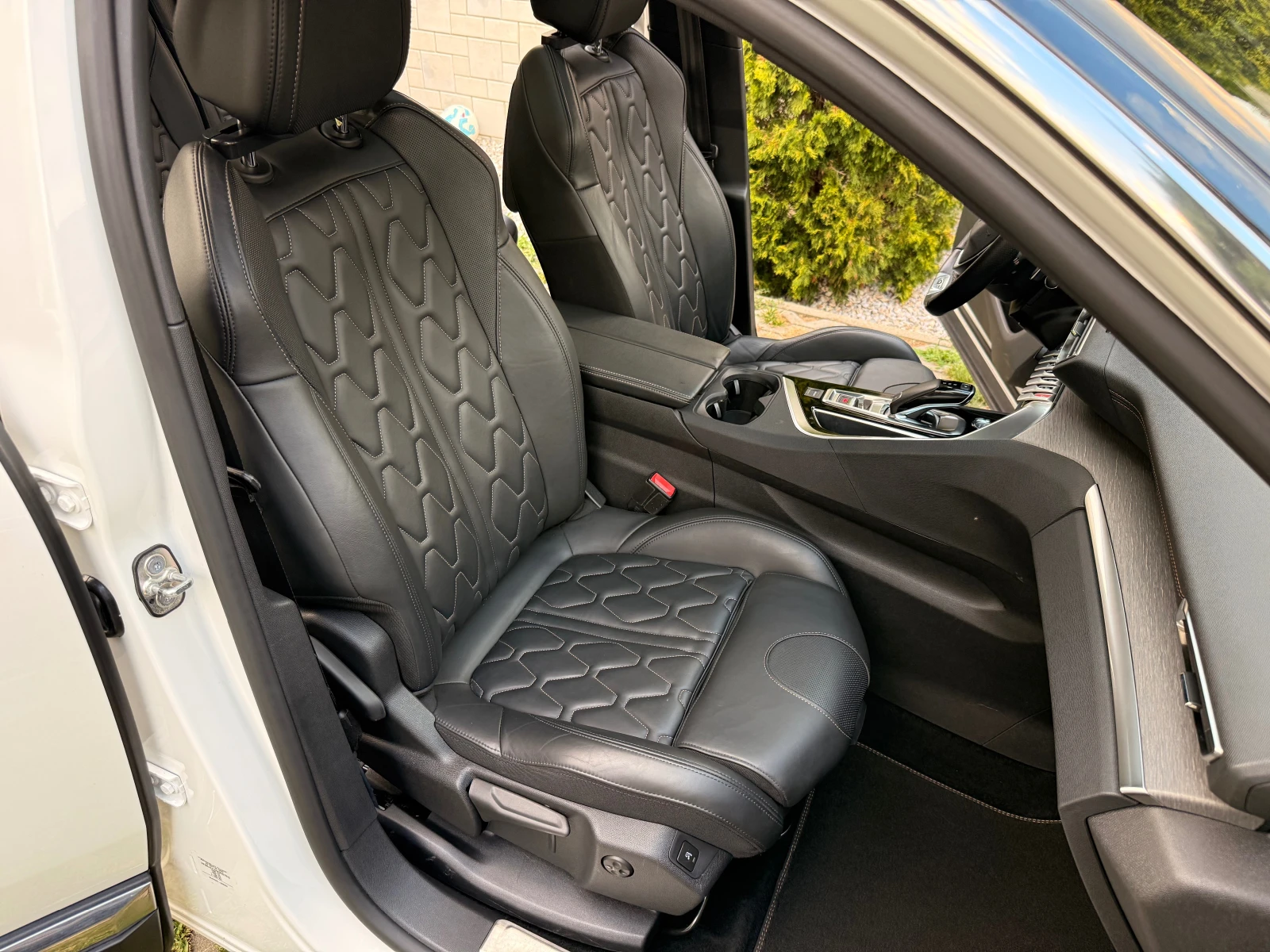 Peugeot 5008 2.0 Blue-HDI* GT LINE* PANORAMA - изображение 10