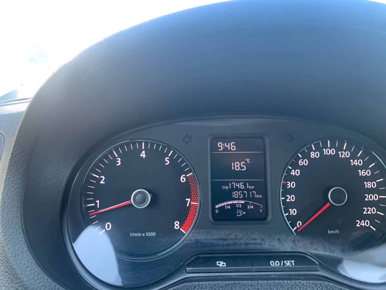 VW Polo 1.4 FLY  - изображение 8