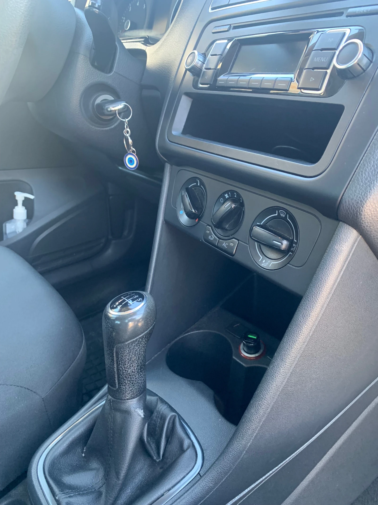 VW Polo 1.4 FLY  - изображение 9