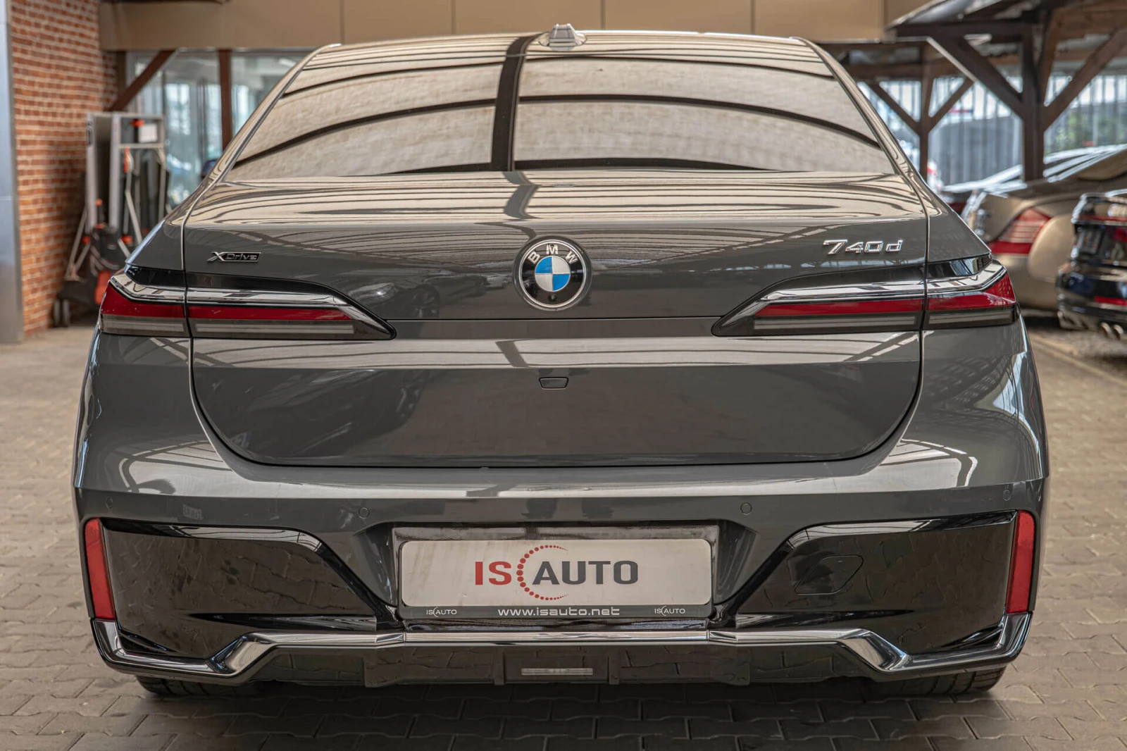 BMW 740 M-Sport/xDrive/Bower&Wilkins/Theater Screen/Soft C - изображение 4