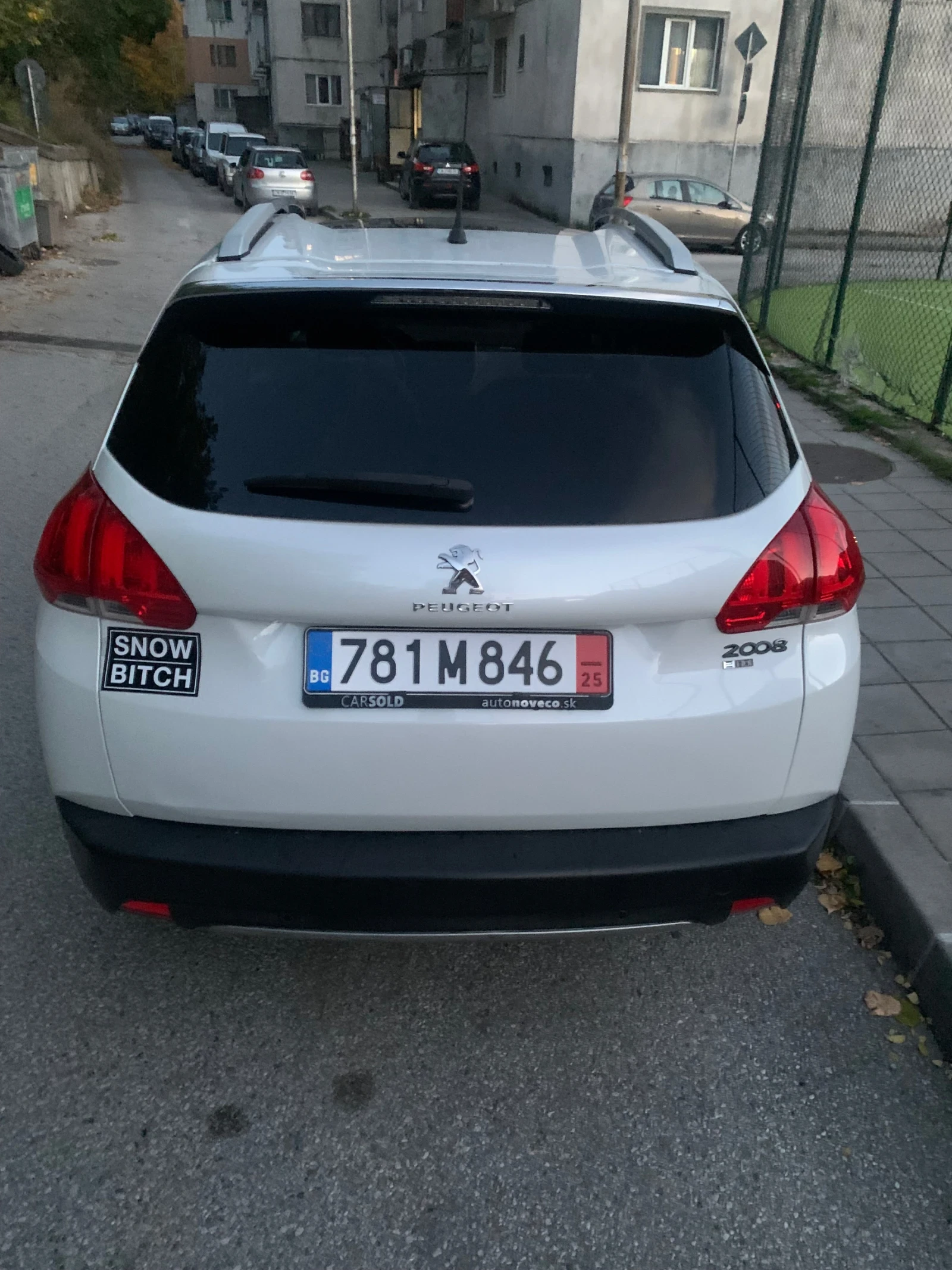 Peugeot 2008 Allure, снимка 2 - Автомобили и джипове - 53805163