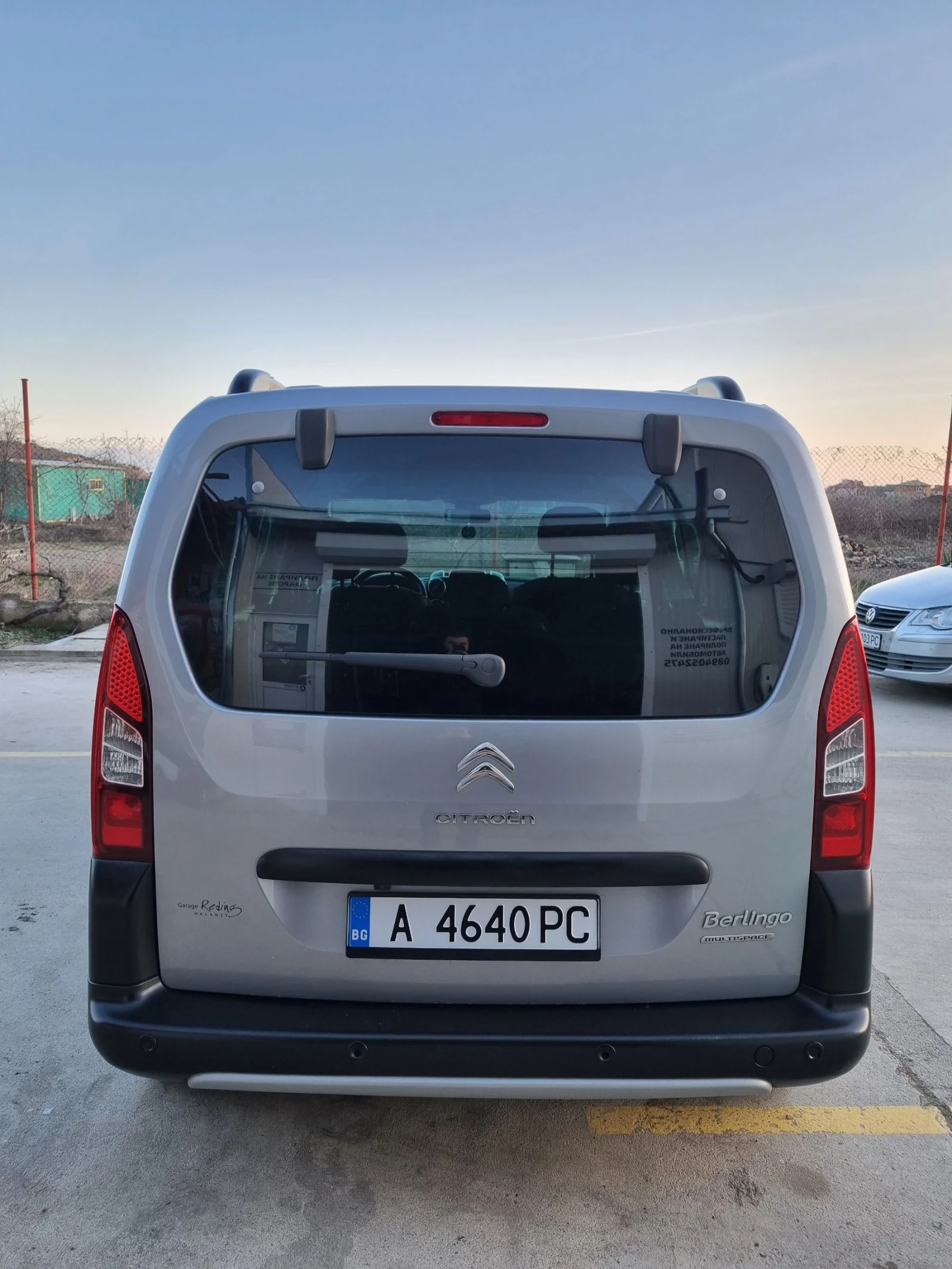 Citroen Berlingo 1.6hdi 99 коня Автомат, снимка 8 - Автомобили и джипове - 53818687