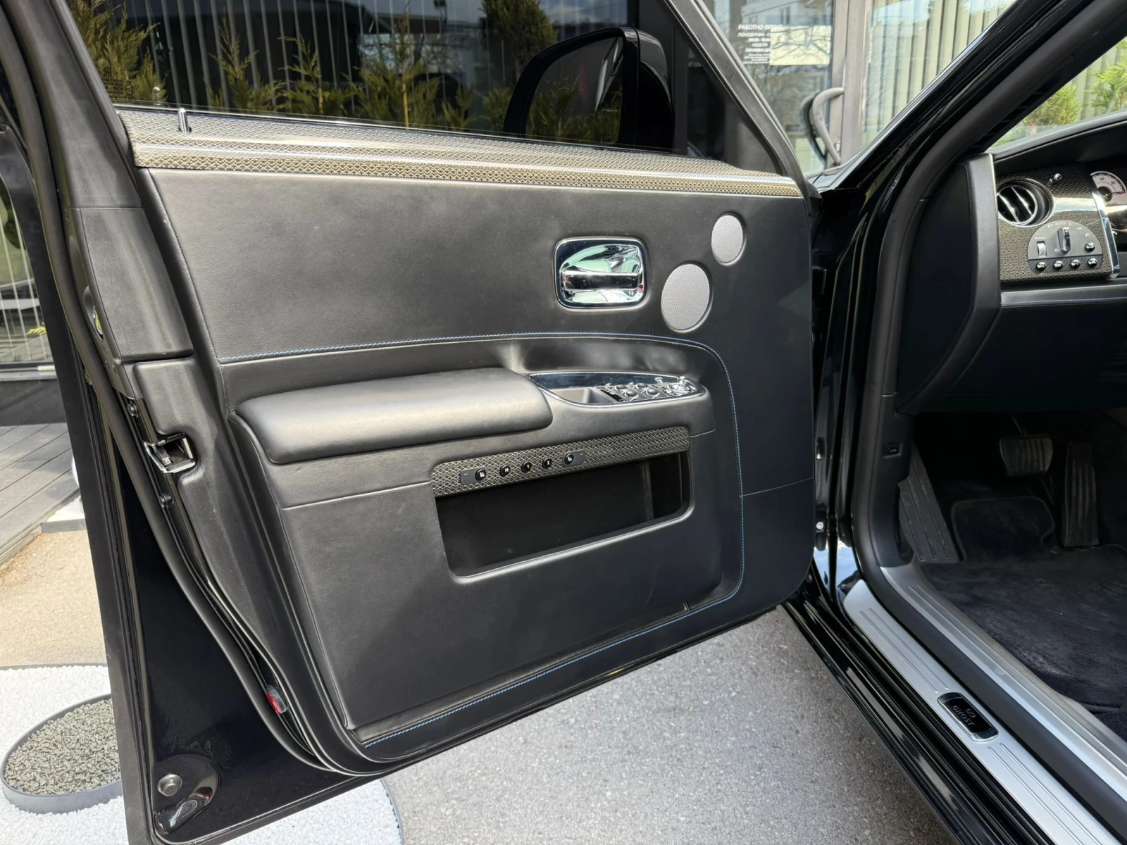 Rolls-Royce Ghost GHOST BLACK BADGE, снимка 11 - Автомобили и джипове - 53975053