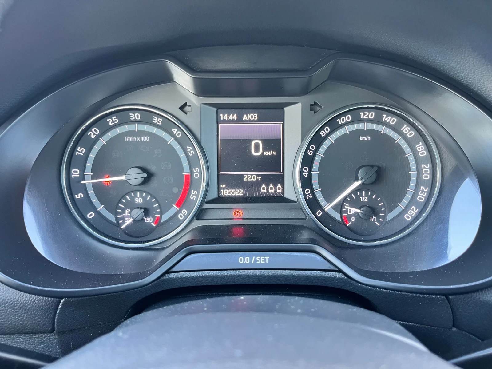 Skoda Octavia SCOUT, снимка 11 - Автомобили и джипове - 54098689