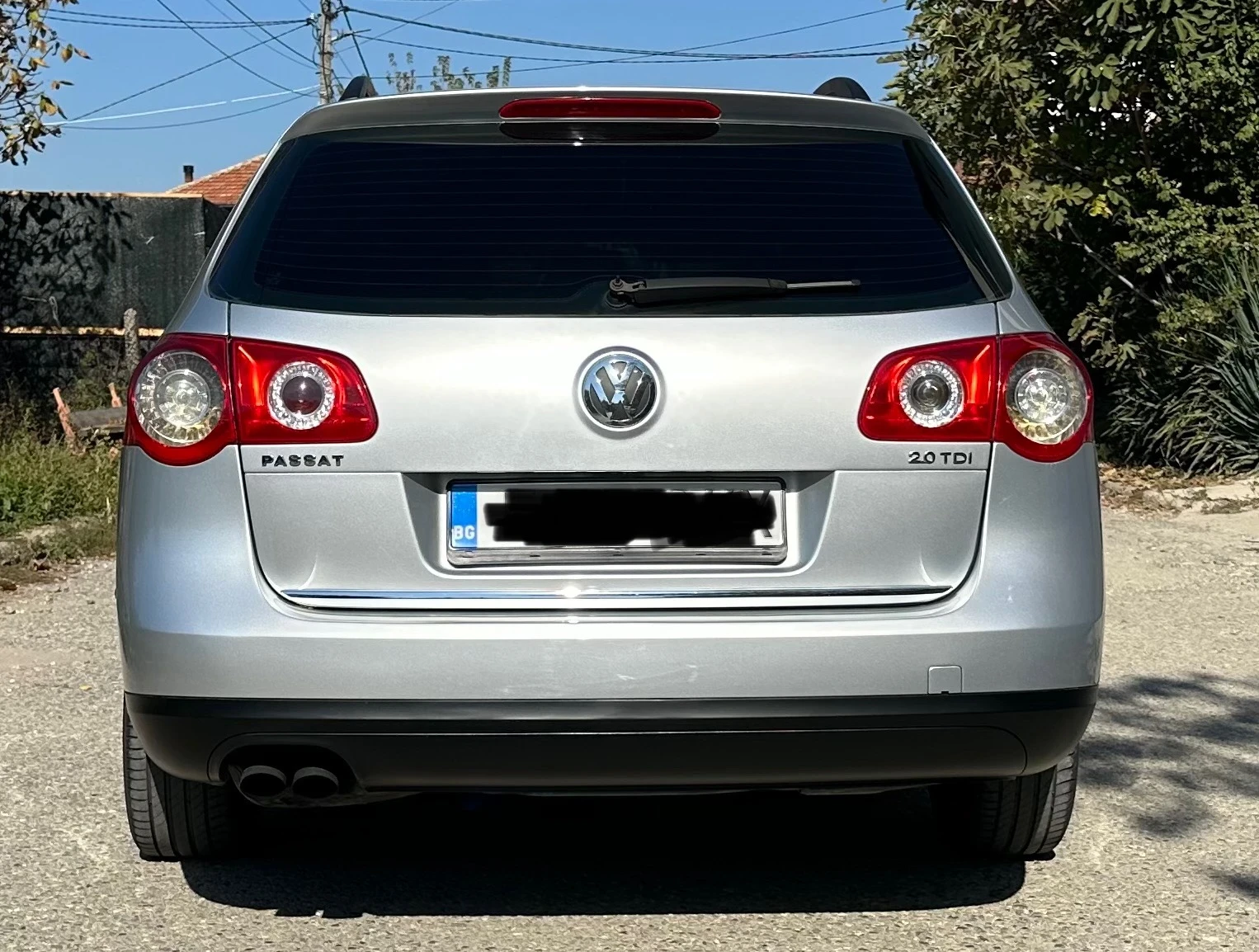 VW Passat 2.0 TDI, снимка 5 - Автомобили и джипове - 54629934