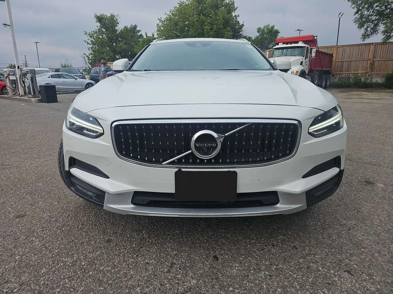Volvo V90 Cross Country T6 AWD  CARFAX, снимка 15 - Автомобили и джипове - 55162367