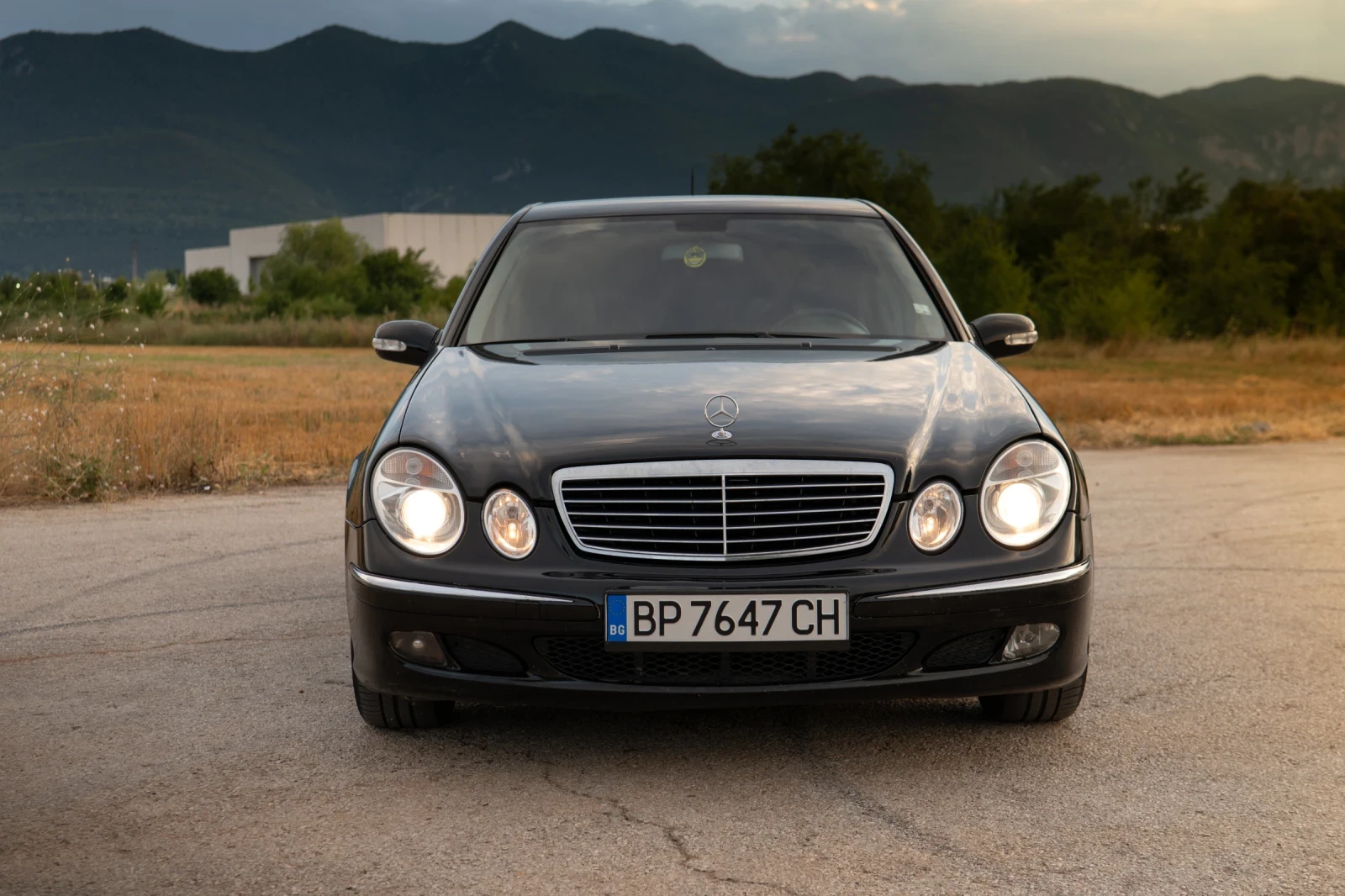 Mercedes-Benz E 200 211-200Д, снимка 2 - Автомобили и джипове - 55596438