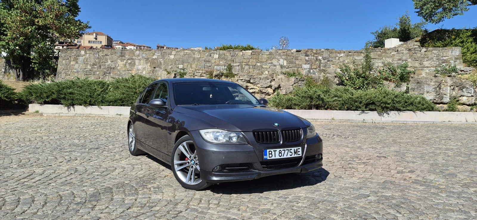 BMW 320