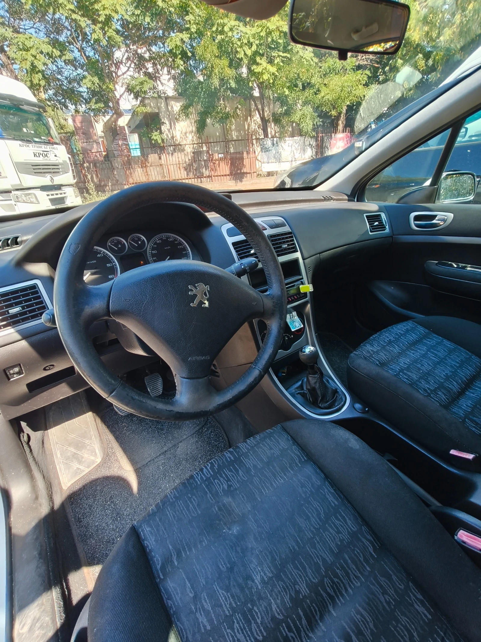 Peugeot 307, снимка 3 - Автомобили и джипове - 56371900