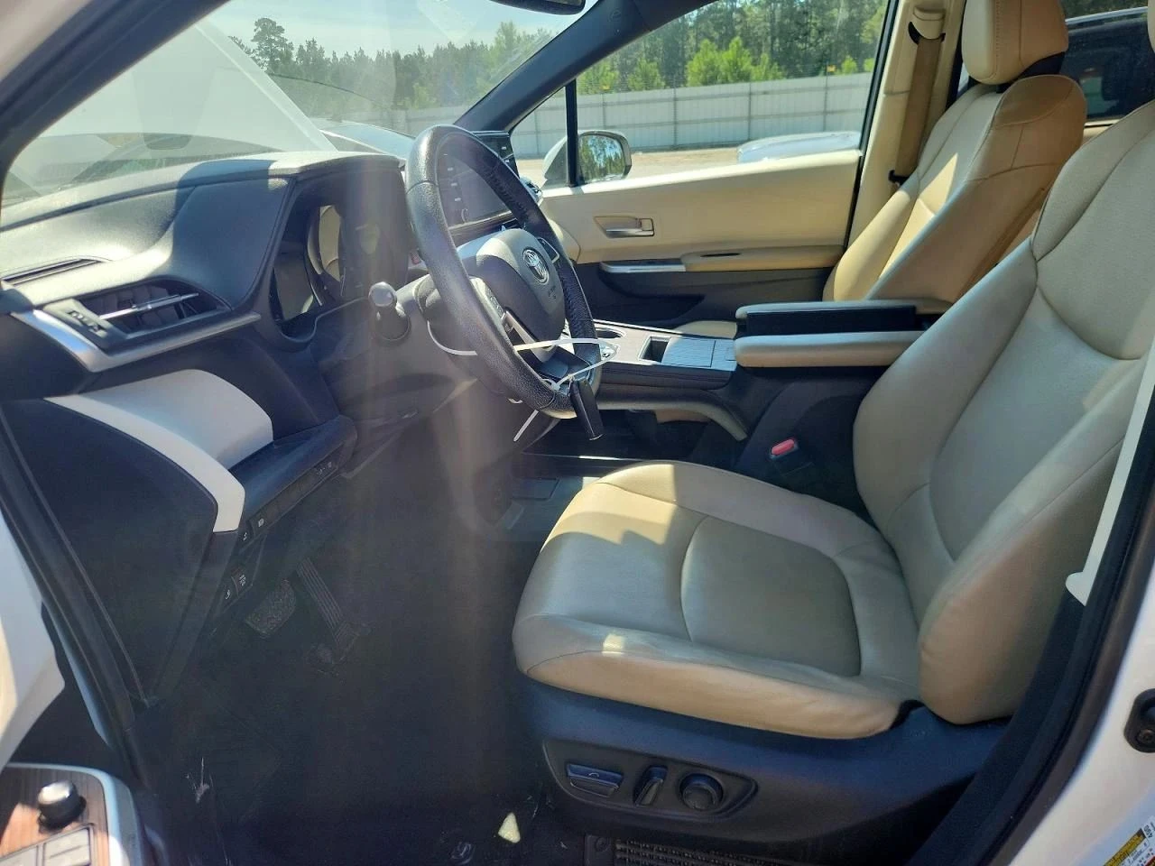 Toyota Sienna | Mobile.bg � ����������� 7