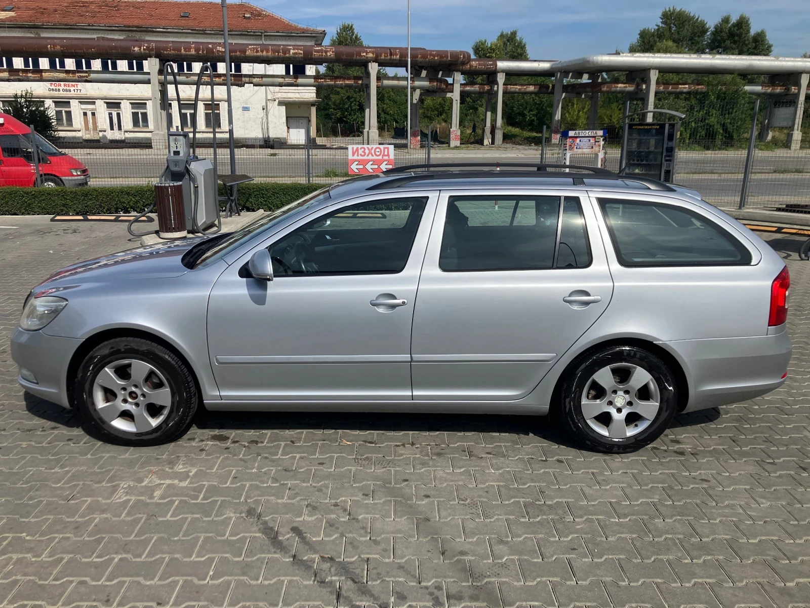 Skoda Octavia, снимка 6 - Автомобили и джипове - 56696627