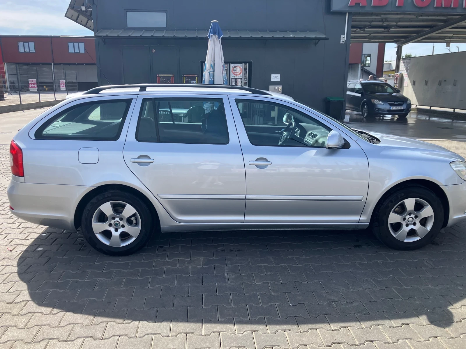 Skoda Octavia, снимка 7 - Автомобили и джипове - 56696627