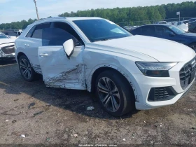 ������ Audi Q8