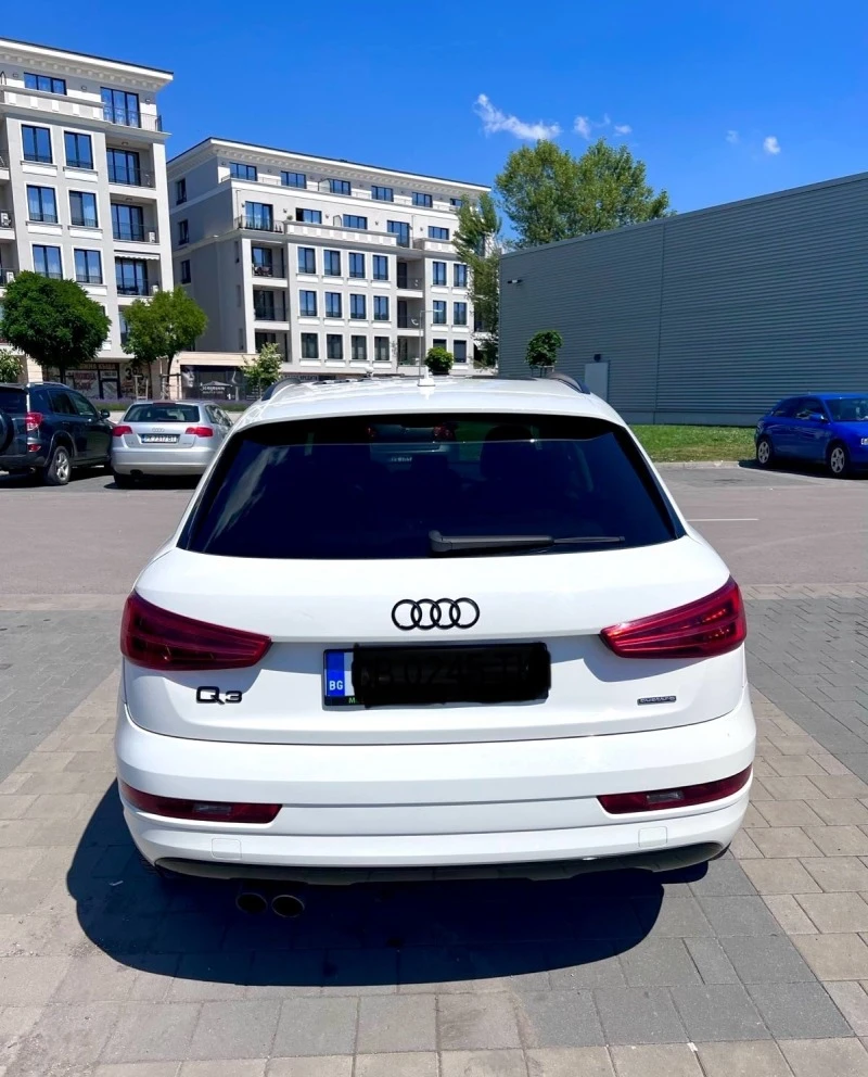 Audi Q3, снимка 5 - Автомобили и джипове - 47410200