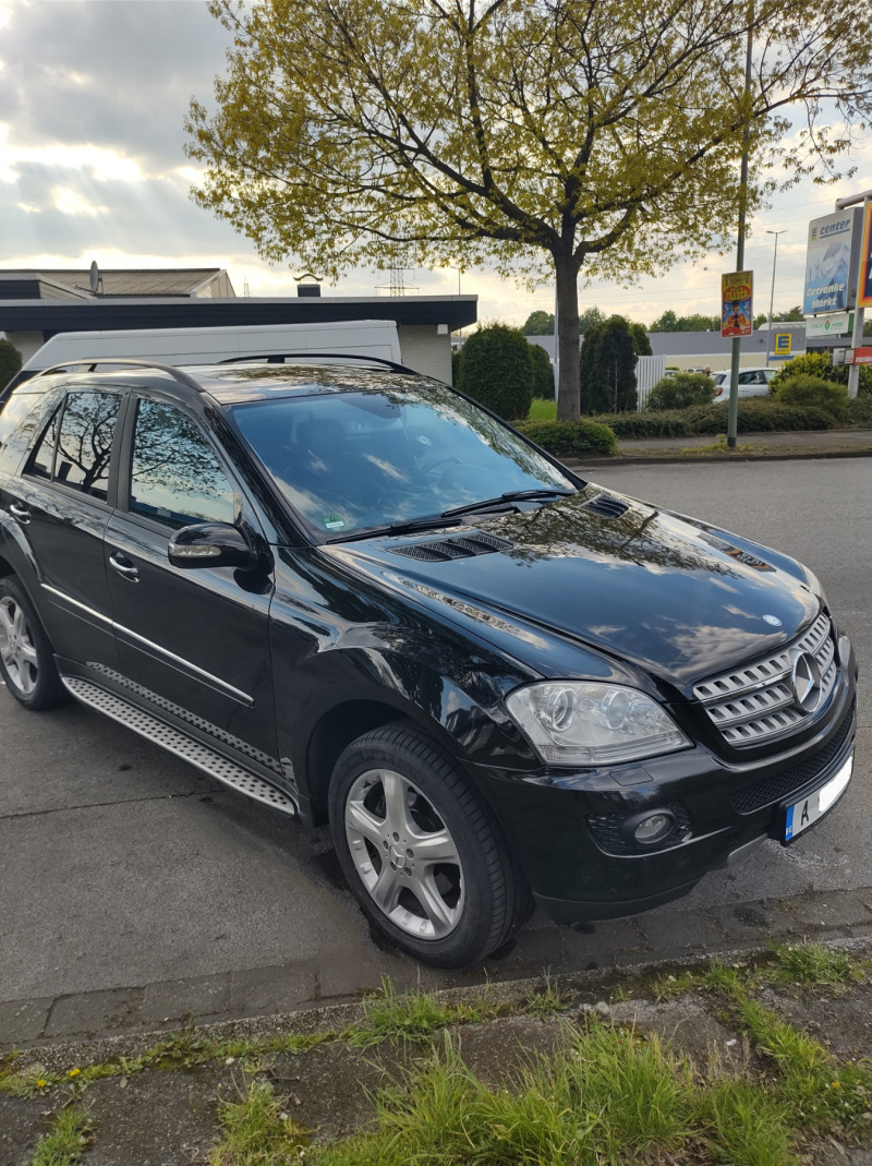 Mercedes-Benz ML 320 CDI, снимка 4 - Автомобили и джипове - 46636397