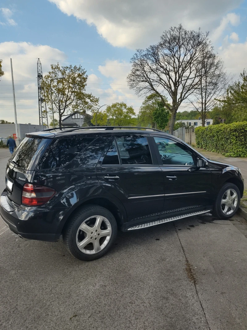 Mercedes-Benz ML 320 CDI, снимка 8 - Автомобили и джипове - 47562078