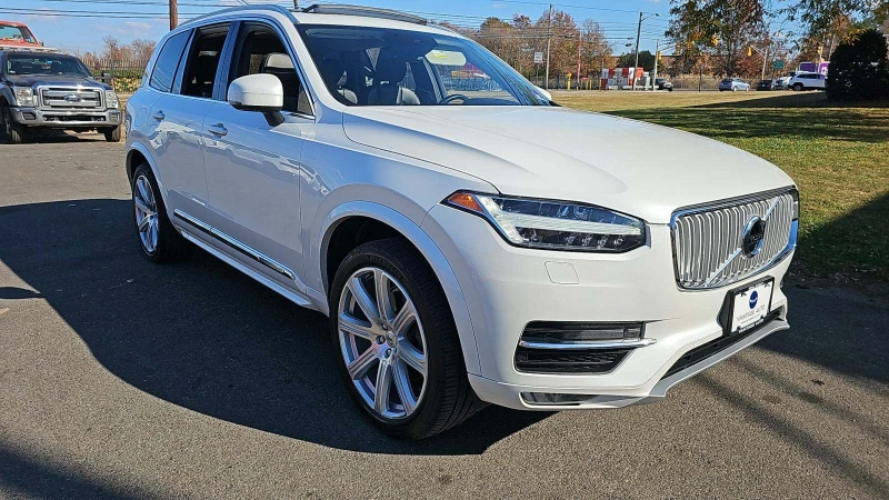 Volvo Xc90 T6 INSCRIPTION* ПАНО* ОБДУХ* KEYLESS* 360* М.ТОЧКА, снимка 1 - Автомобили и джипове - 47884631