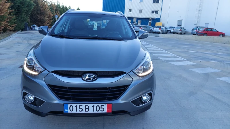 Hyundai IX35 1.7FULL ЕКСТРИ, снимка 2 - Автомобили и джипове - 48380898