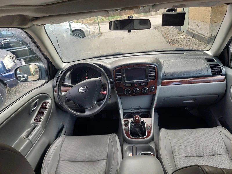 Suzuki Grand vitara 2, 7i-184кс.-ТОП, снимка 8 - Автомобили и джипове - 51174408