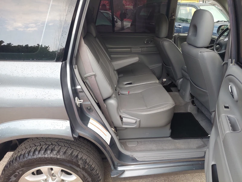 Suzuki Grand vitara 2, 7i-184кс.-ТОП, снимка 7 - Автомобили и джипове - 51174408