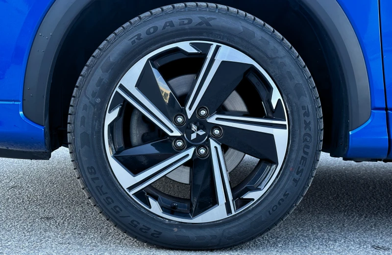 Mitsubishi Eclipse Cross Plug-In 4x4 | 360 Камера | ЛИЗИНГ, снимка 7 - Автомобили и джипове - 52048371